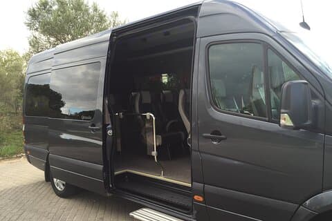 Transfer from Porto to Lisbon with visits on the way