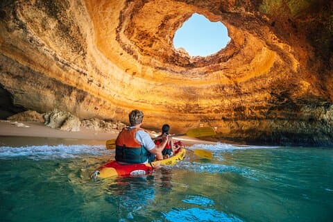 Cueva de Benagil - Tour en kayak al amanecer o al atardecer (grupos pequeños)