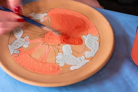 Curso de Decoração em Cerâmica Color Your Creative em Mazara