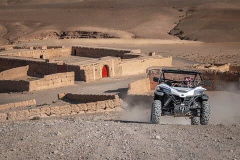 All-Inclusive Agafay Desert Meio Dia Quad, Camel Ride, e jantar