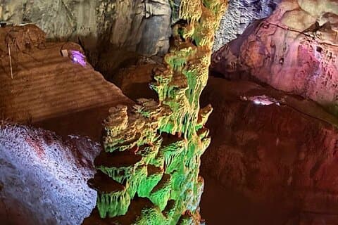 Busot Village og Canelobre Caves tur fra Alicante