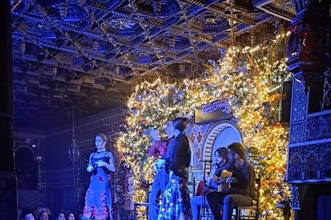 Espectáculo flamenco y menú especial en Torres Bermejas de Madrid