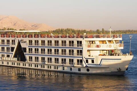 5 - Dias 4 - Cruzeiro privado de Nilo de Luxor para Aswan