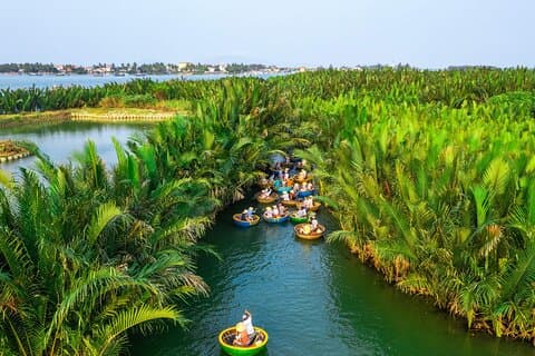 Kokosjunglen og Hoi An City med blomsterlampe