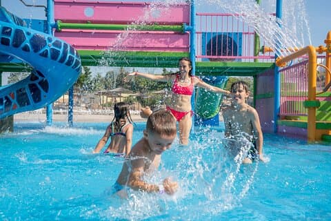 Ingång till Aquopolis i Cullera, Valencia