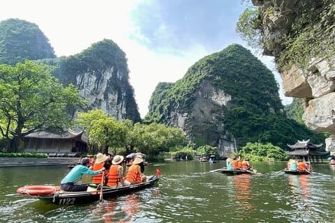Trang um dia inteiro de aventura de limusine