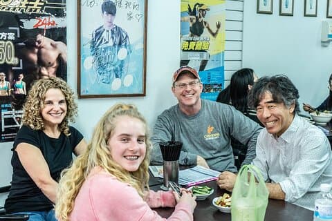 Tour gastronómico privado de Taipei con un local: 100% personalizado