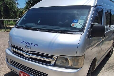 Transport med sightseeing til Montego Bay Bird Sanctuary