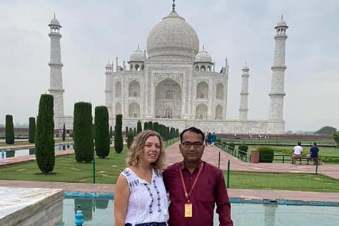 Tour privado por Taj Mahal y Fuerte Agra sin colas