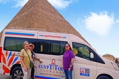 Rejse til pyramiderne i Giza og det store egyptiske museum