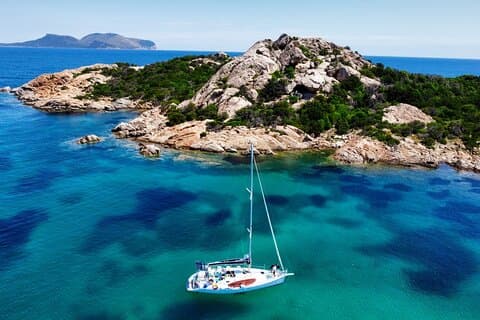 Sailing Boat Tour in the Gulf of Olbia with Lunch on board