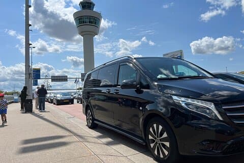 Privat overføring fra Amsterdam Schiphol flyplass til Amsterdam