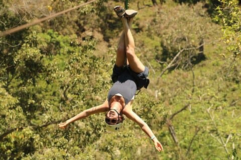 Roatan ATV Adventure com Linha Zip Monkey/Sloth Combo