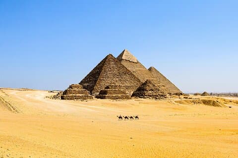 Utflukt til pyramidene i Giza og Det store egyptiske museet