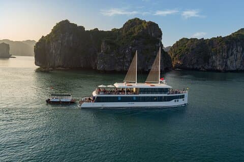 Hoteller i nærheden af The Jade Sails Day Cruises