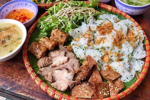 Da Nang Private Street Food Tour with Students Flexible Itinerary