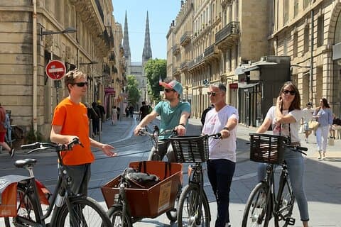 Tour in bicicletta dei punti salienti di Bordeaux