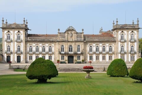 Vanuit Porto : Ontdek Valença en Vinho Verde in het Brejoeira Paleis