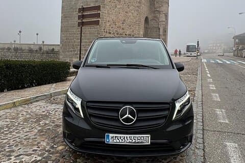 Privat transfer från Madrid Barajas flygplats till Madrid