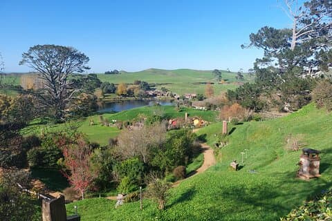 Hobbiton eftermiddagstur i luksus minibus fra Auckland