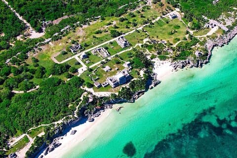Privat tur til Tulum-ruinerne og cenote med frokost