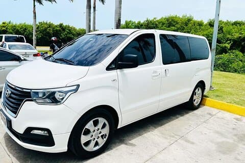Transfert privé aller-retour de Saint-Domingue SDQ à Punta Cana