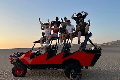 Paracas & Huacachina Oasis: Visita guiada de día completo desde Lima