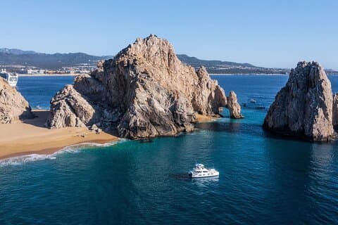 Hoteller i nærheden af Cabo San Lucas Sailing Snorkeling Adventure