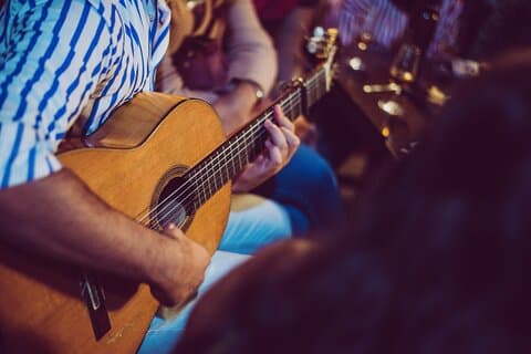 Jerez Flamenco Day: Private Walking Tour, Lunch and Workshop