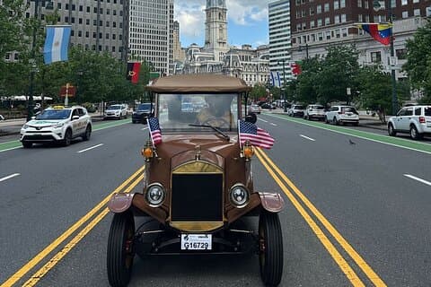 Een uur durende tour van Philadelphia historische locaties in een vintage auto