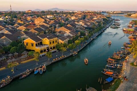 Sunset Mountains & Lantern Nights: Son Tra to Hoi An Walk