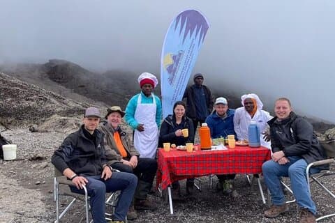 Kilimanjaro Trekking 7Days 6Night Lemosho Route