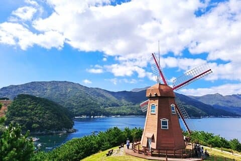 Private Tagestour nach Geoje mit Oedo Botania & The Hill of Wind