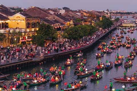 Hoi An Lantern faisant classe avec Lantern Boat Trip