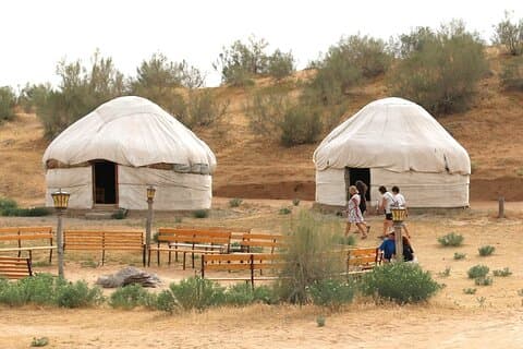 2-dagers Aydar Lake Yurt campingtur fra Bukhara