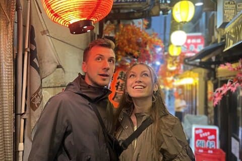 Tokyo : tour gastronomico di Shinjuku con 15 piatti e 4 ristoranti locali
