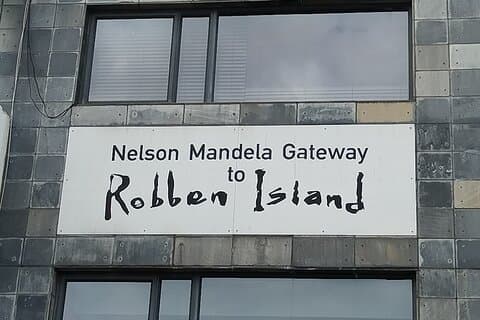 Visite du musée de Robben Island avec billet de ferry aller-retour de dernière minute