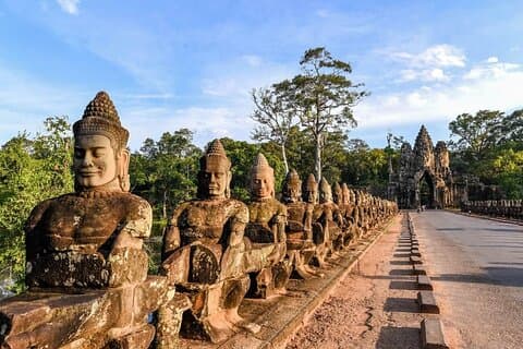 SB TOUR | Ho Chi Minh City and Cambodia Tour in 8 Days with Guide