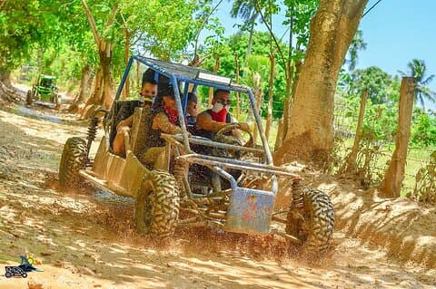 Tour Buggy & Party en barco de día completo : snorkel, barra libre, piscina en cuevas
