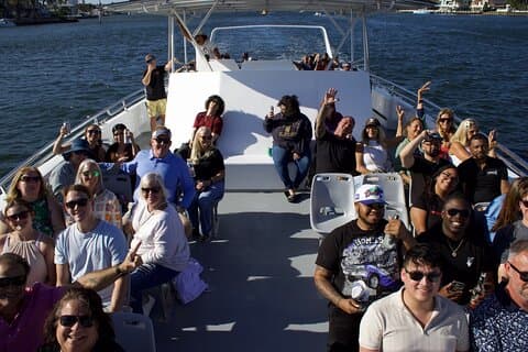 Vroegboek Zee Raket Sightseeing Cruise in Fort Lauderdale