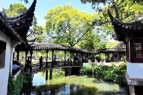 Suzhou Gardens inngangsbillett med valgfri guide og transfer