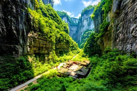 Chongqing Wulong National Park Private Elite Tour Gourmet Foods
