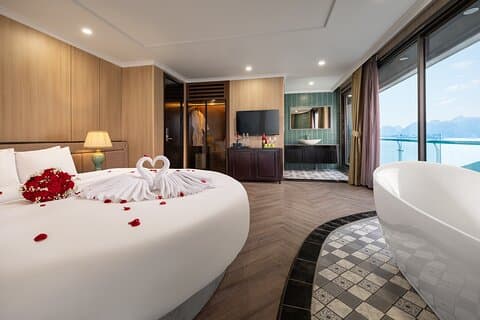 Croisière de luxe dans la baie d'Halong et la baie de Lan Ha 3D2N avec tout compris