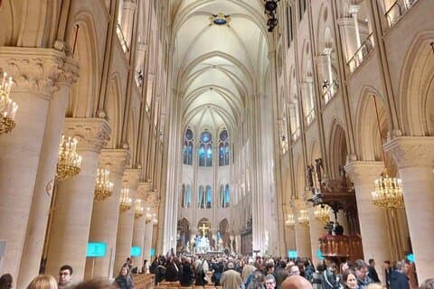 Visita guiada a Notre Dame Exterior Expert