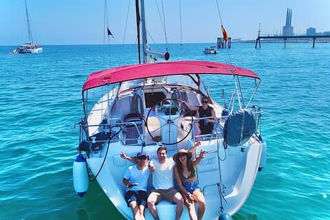 Perfekt plan: 4-timers privat sejltur i Barcelona