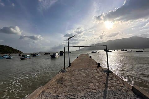 Nha Trang Privéauto Ganh Nhay Beach , Dorpstour