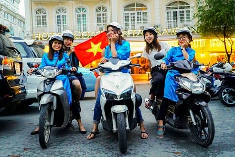 Ho Chi Minh City Tour på motorcykel med kvindelige ryttere | KissTour