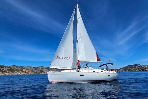 En dag på en privat sejlbåd med skipper på Mallorca (op til 5 personer)