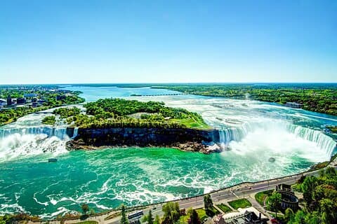 5 - Journée Niagara Falls, Toronto, Montréal et Québec au départ de New York