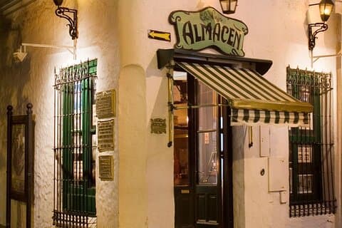 Tangoshow in El Viejo Almacén mit optionalem Abendessen in Buenos Aires
